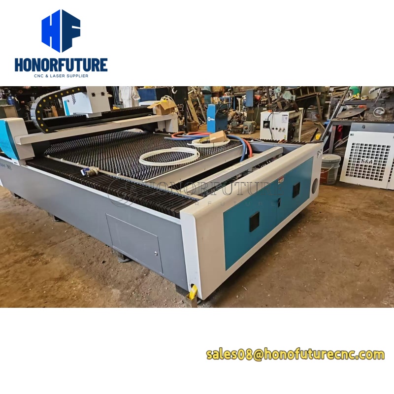 Industrial Laser Machines - آلة قطع بالليزر الليفي قوية مع