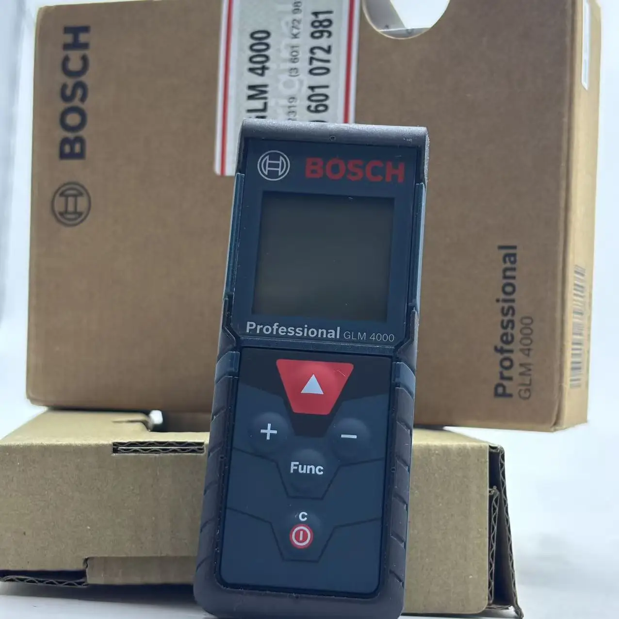 بوش GLM 4000 جهاز قياس المسافة - مراجعة Industrial Laser Tape Measure وسعره