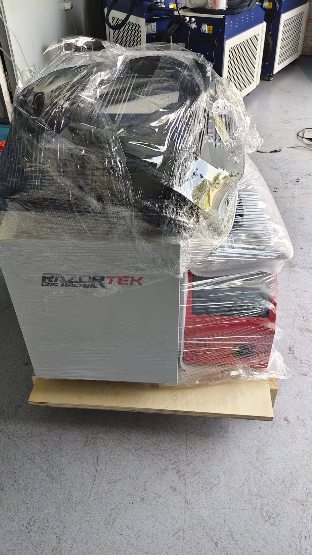 ماكينة لحام ليزر ألياف صناعية  - مراجعة Industrial Laser Welding Machine Hand Held وسعره