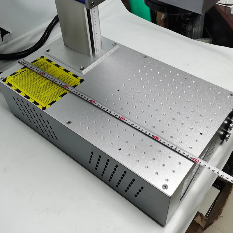 آلة وسم بالليزر CO2 بقوة 40 وا - مراجعة Co2 Laser Engraving Machine وسعره