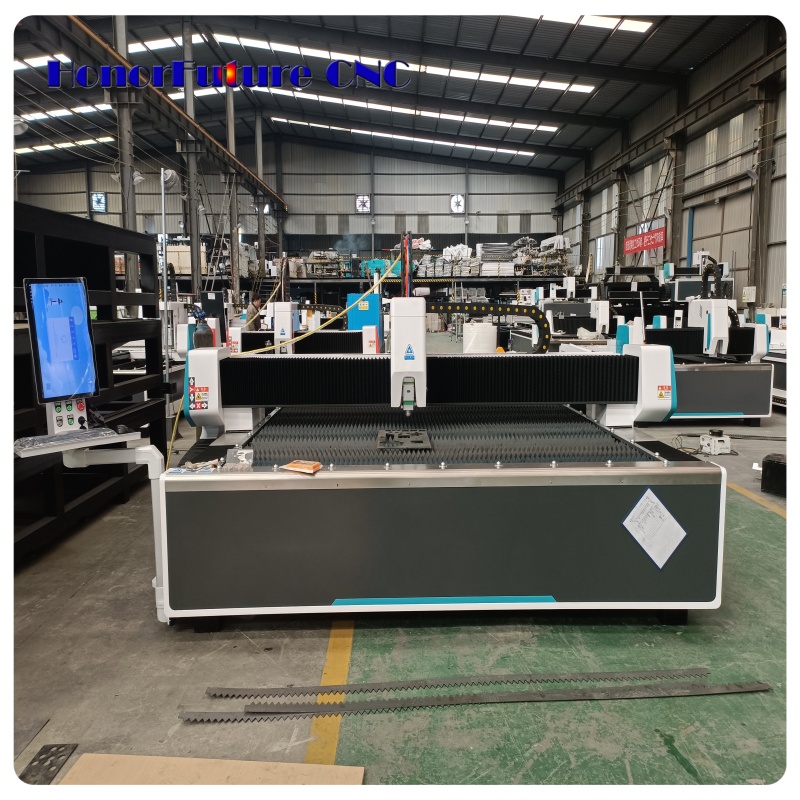 آلة قطع بالليزر الليفي قوية مع - مراجعة Industrial Laser Machines وسعره