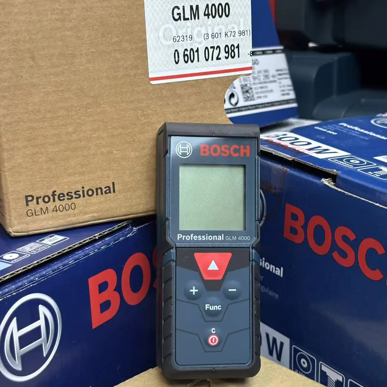 بوش GLM 4000 جهاز قياس المسافة - مراجعة Industrial Laser Tape Measure وسعره